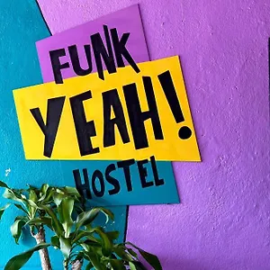 https://hostel-funk-yeah.guatemalaantiguahotels.com